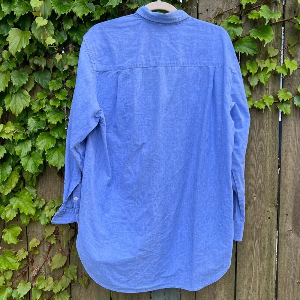 Vintage denim button down with floral embroidery - Picture 2 of 5